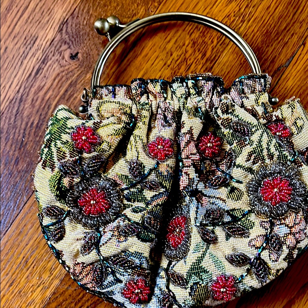 Floral Beded Tapestry Handbag with Metal Handle